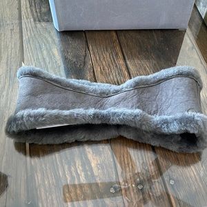 UGG sheepskin reversible headband S/M charcoal NEW W/TAGS NWT